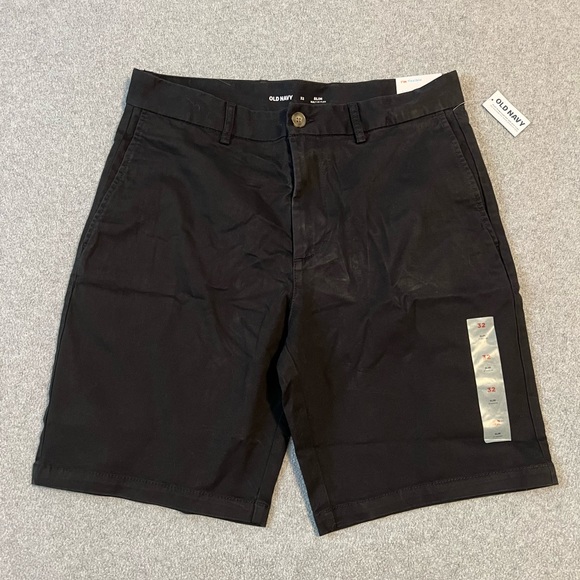 Old Navy Men’s Black Shorts - Picture 1 of 11
